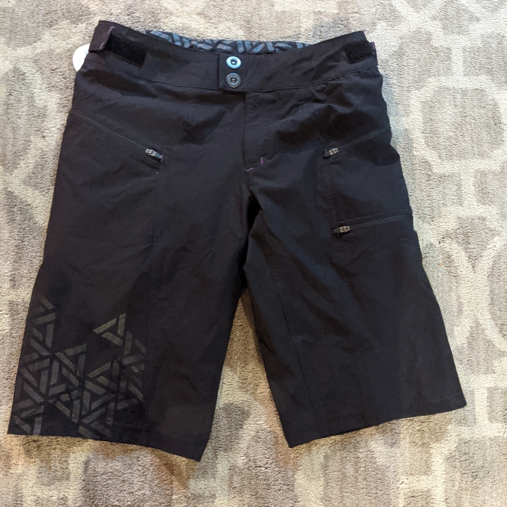 Women's biking shorts - shell and padded shorts